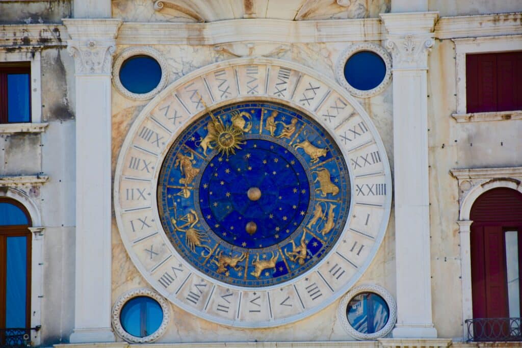 Horoscope 2020 : Prédictions détaillées pour tous les signes du astrologique 76