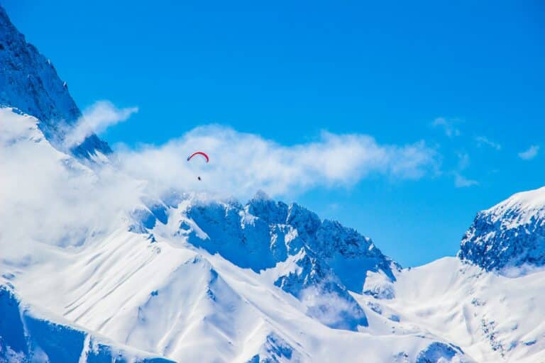Découvrez les sports de haute voltige à Chamonix (parapente et speed rising) 6