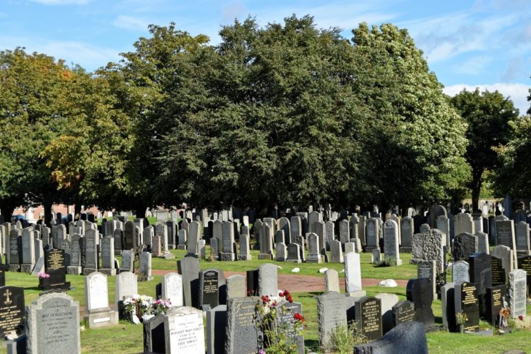 Comment choisir un monument funéraire ? 19