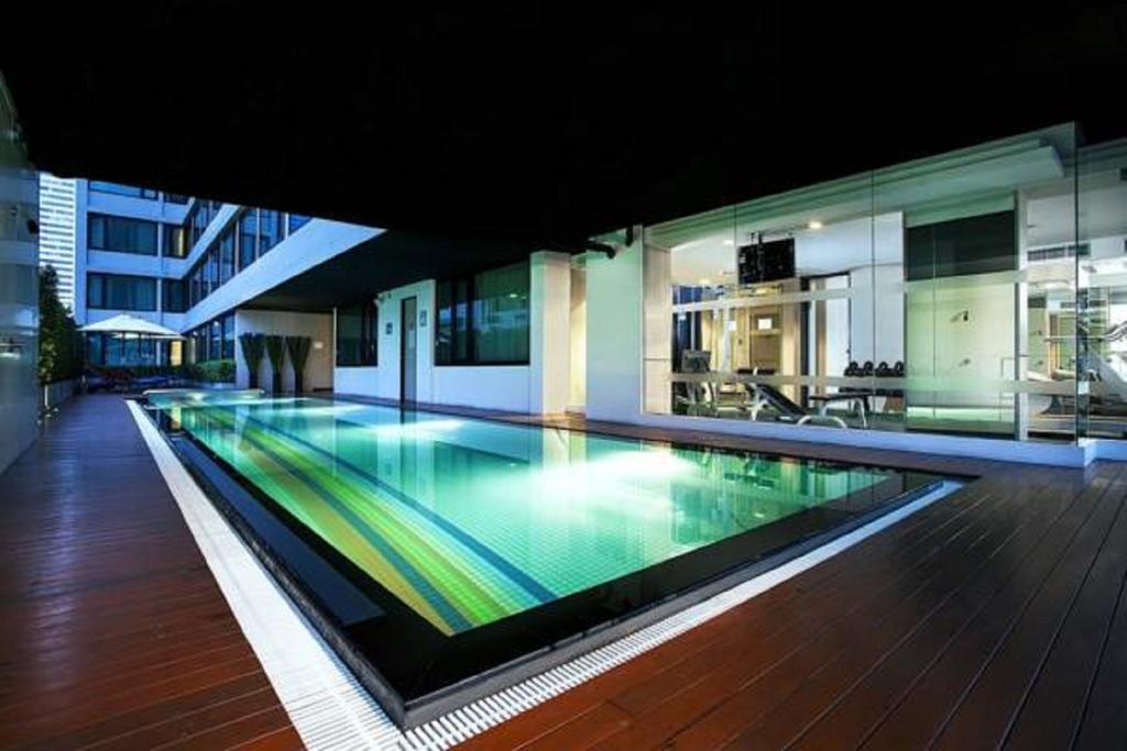 Revue des hôtels : Vic3 Bangkok : Idéal pour un séjour abordable dans le quartier le plus branché de Bangkok. 13
