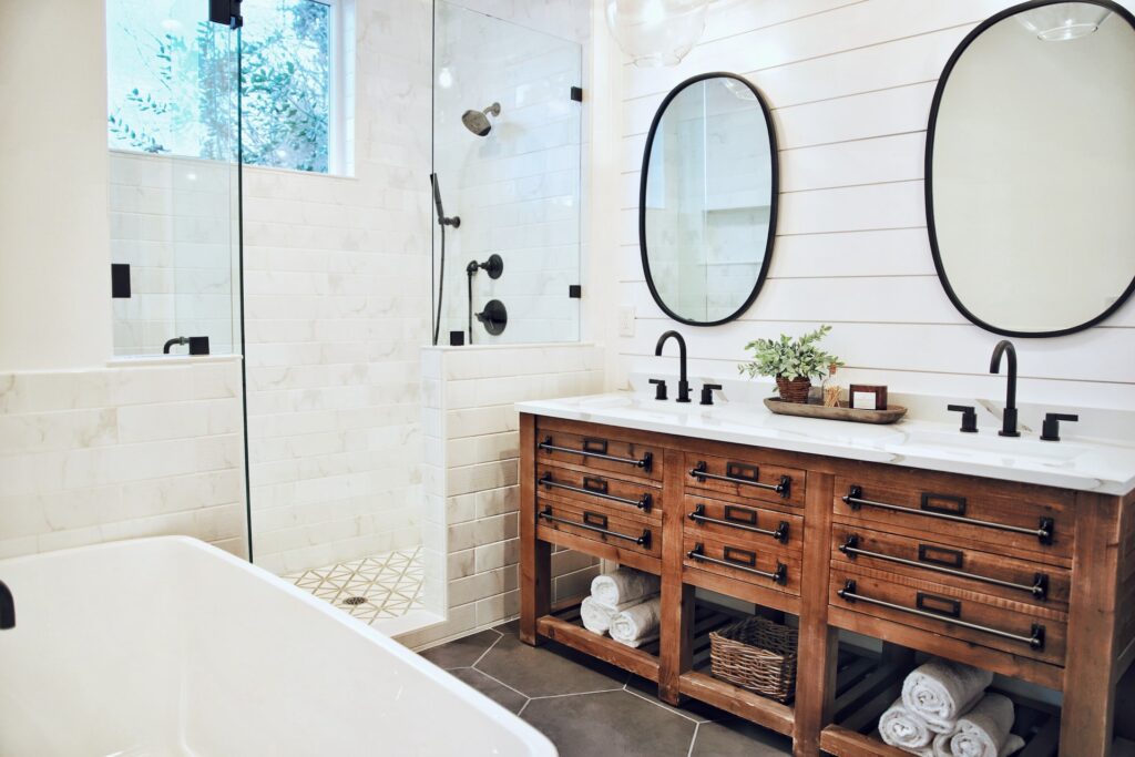 6 conseils simples pour décorer votre salle de bains en respectant votre budget 17