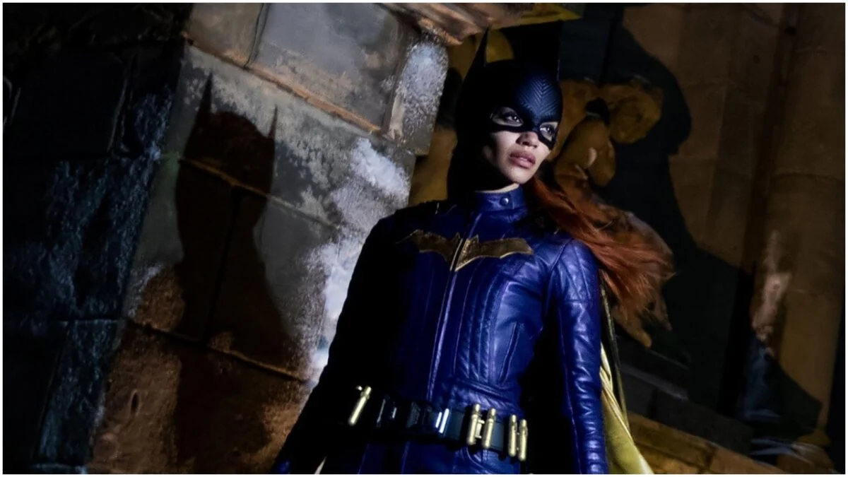 Leslie Grace n'aura pas ses ailes : Pourquoi "Batgirl" a été supprimée ? 4