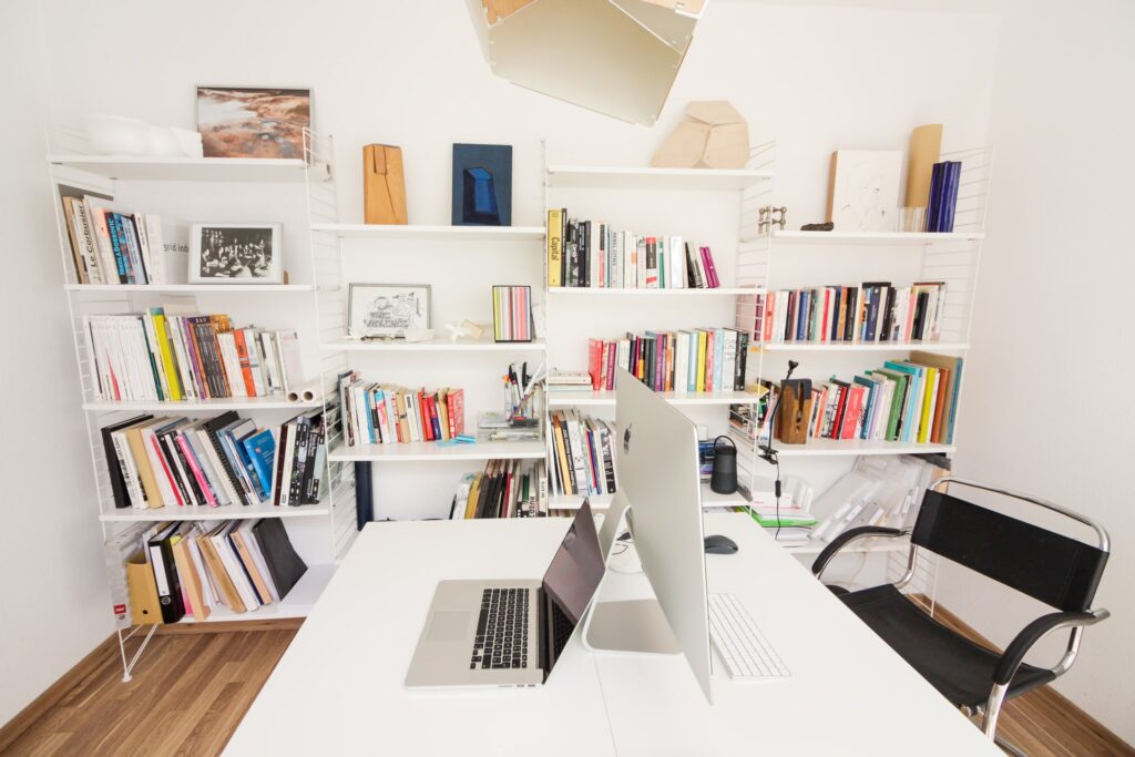 5 astuces d'aménagement du bureau à domicile idéales pour une meilleure productivité 17